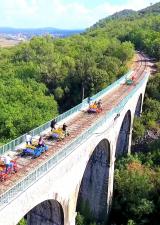 velorail-sainte-baume-pourcieux-aventure-insolite-famille